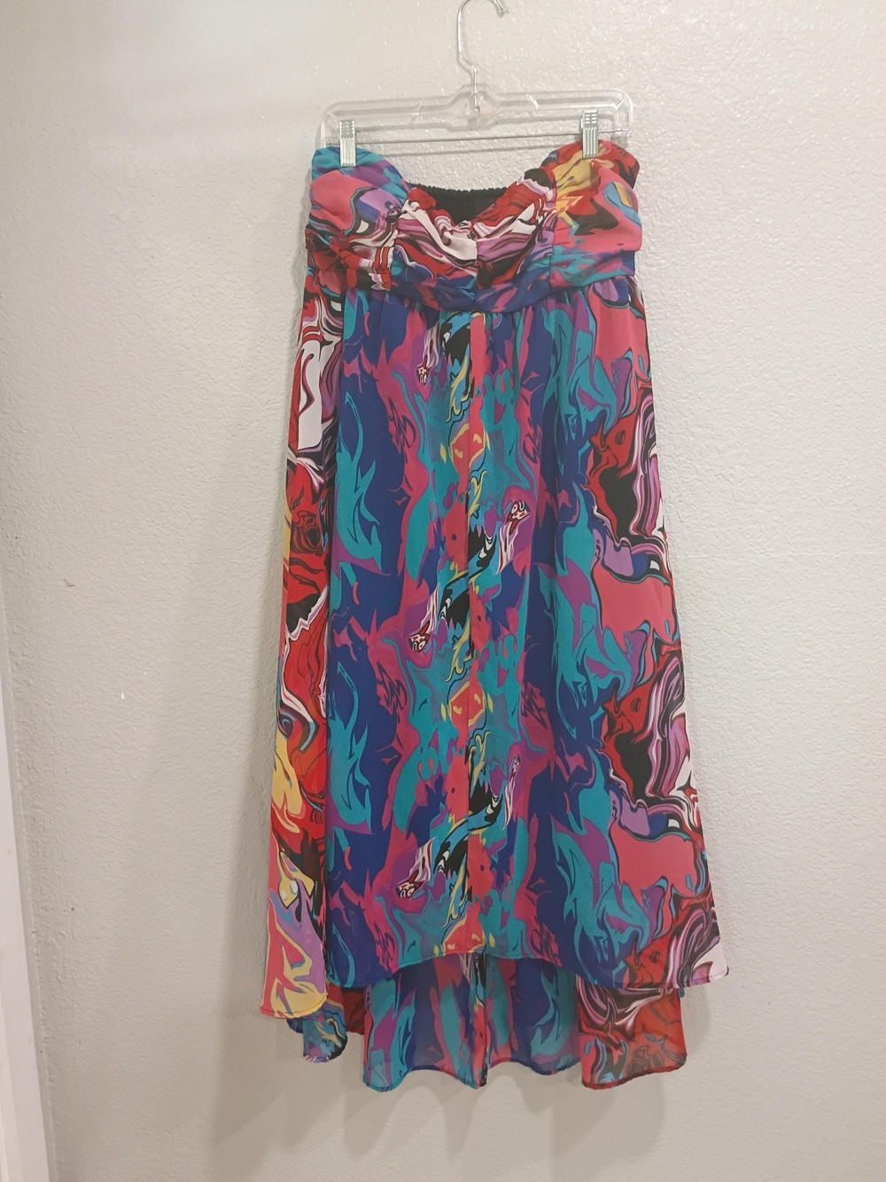 Decoded Colorful High-Low Maxi Skirt - Multicolor Abstract Print